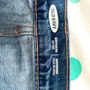 Old Navy boyfriend mid rise ripped jeans.